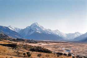 New Zealand's highest peak - Mt Cook (3754m)