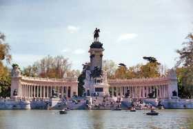 The Estanque at the Parc Retiro, Madrid