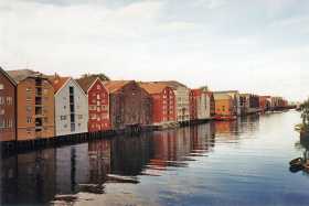 Bakklandet, along the Nid river